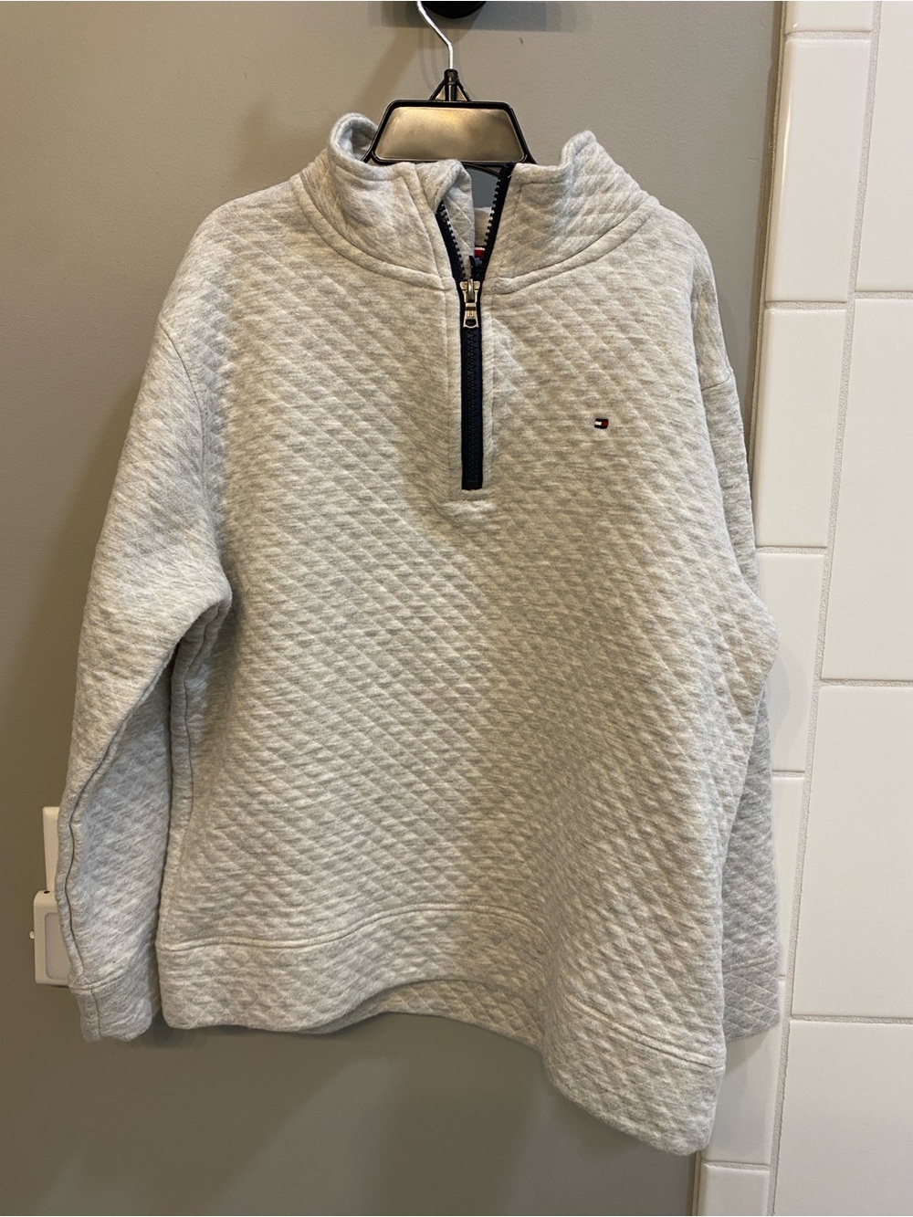 Tommy Hilfiger Boys Gray Quilted Half-Zip Pullover / Size M (10/12) / VGUC